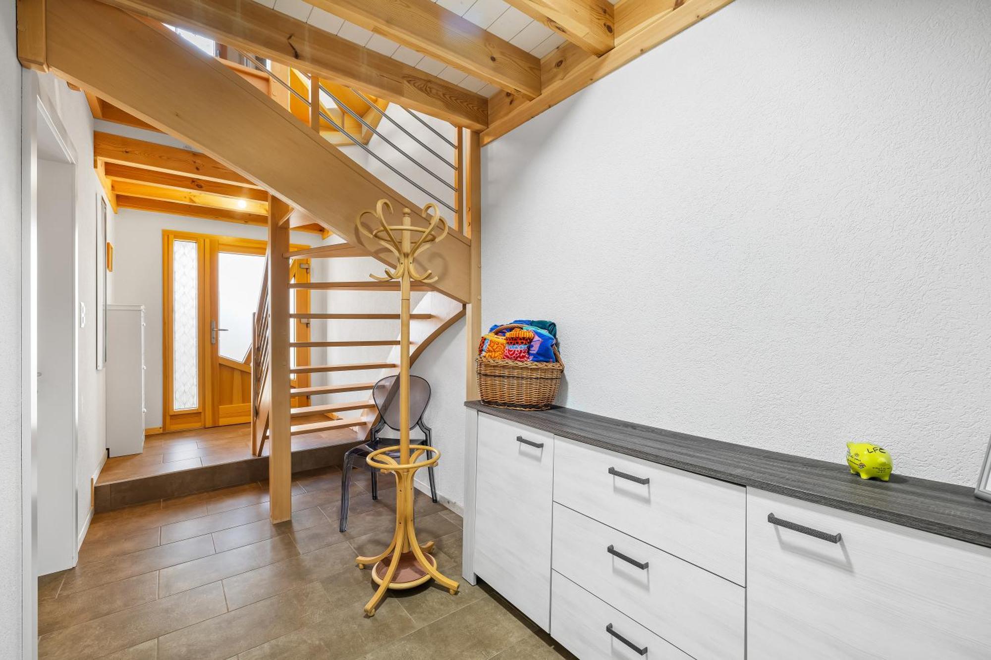 Mitoyenne Proche Des Bains - B4 *